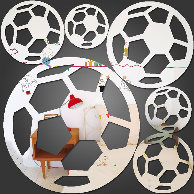 Espelho Decorativo Bolas de Futebol - Modelo Exclusivo | Bem Colar
